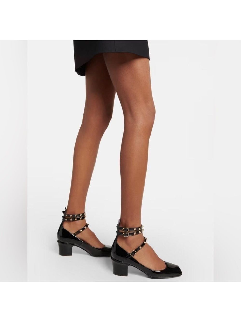 Valentino Garavani Rockstud Mary Jane Patent Leather Black Pumps - NWT